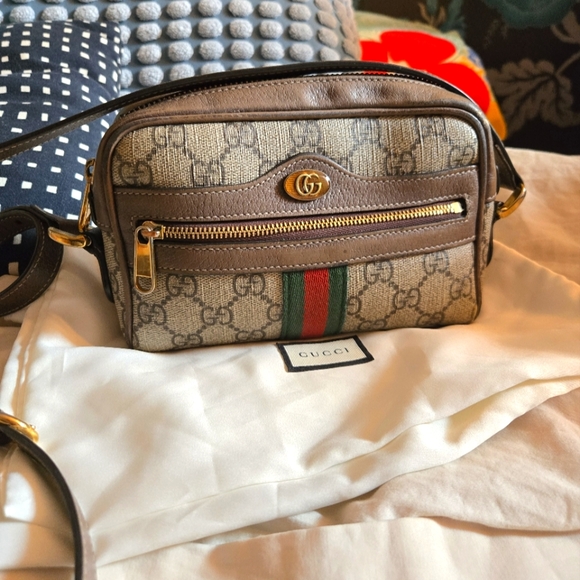 GUCCI Ophidia Gg Supreme Mini Shoulder Bag In Brown - Picture 1 of 15